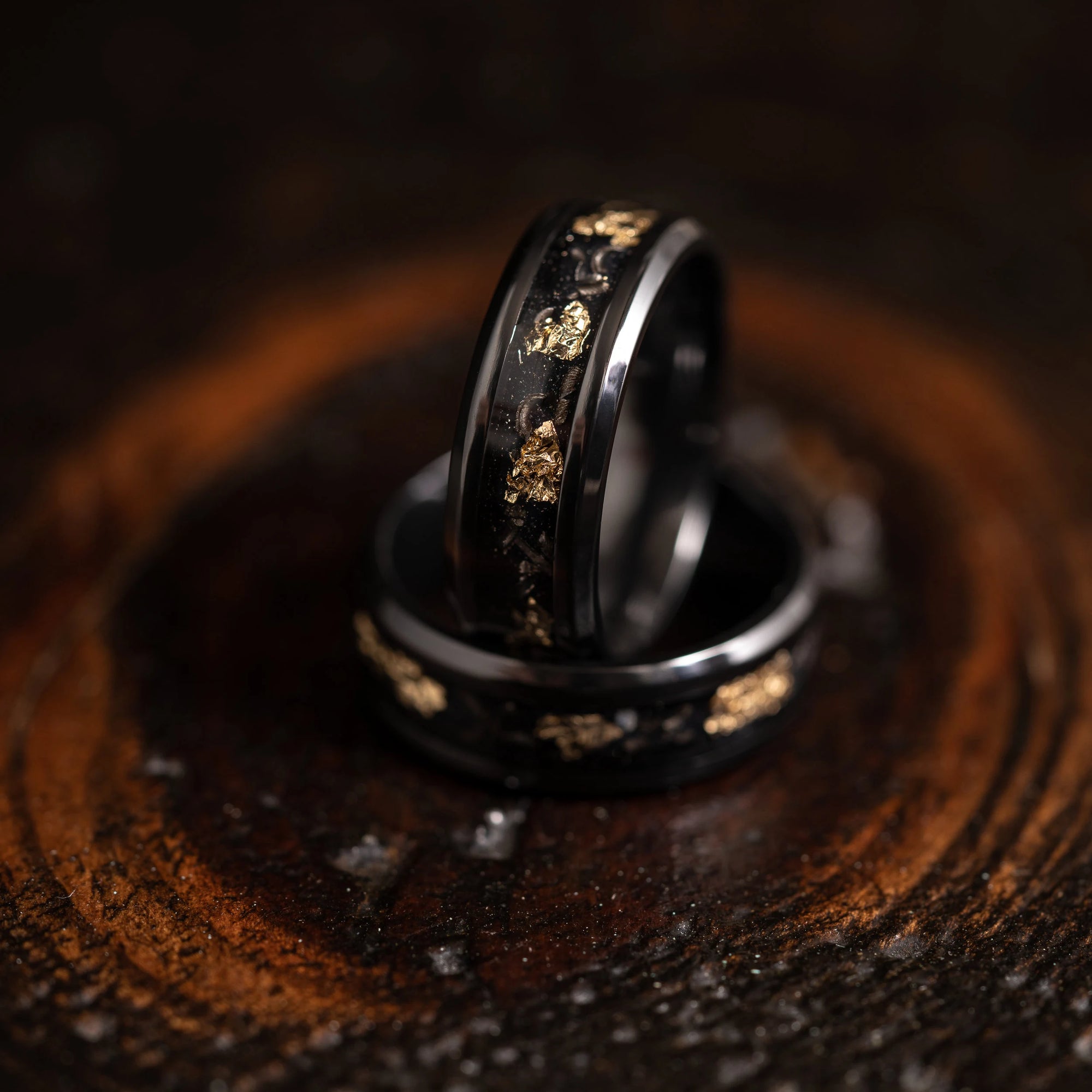 "Hades" Hammered Black Zirconium x Gold Leaf - Meteorite - 8mm