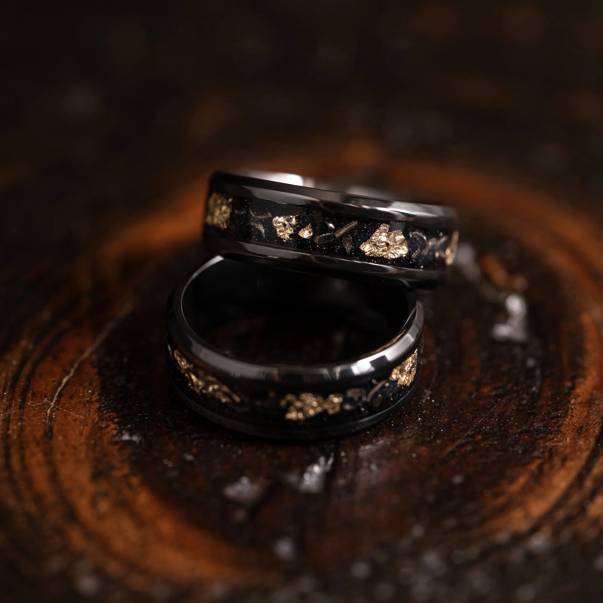 "Hades" Hammered Black Zirconium x Gold Leaf - Meteorite - 8mm