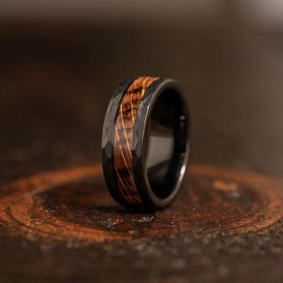 Men's Country The Lynchburg | Black Hammered Charred Whiskey Barrel Wedding Ring Size 14.5