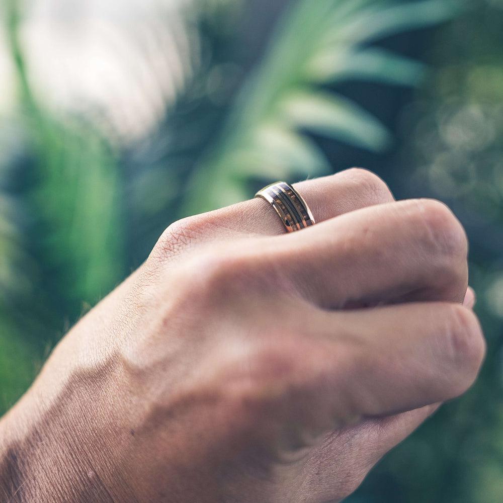 10 Men's Wedding Rings Your Fiance Will Love - Solomon Brothers